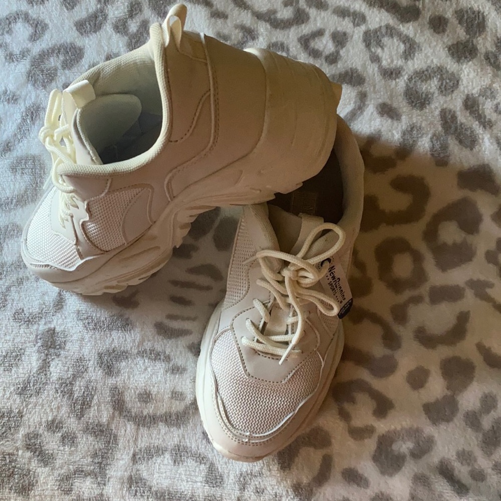 Sneaker